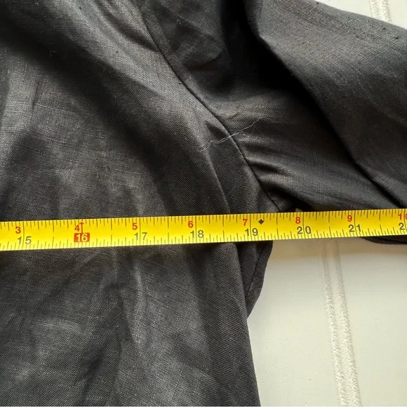 Neiman Marcus Black Linen Blouse - Picture 4 of 5